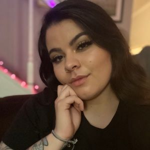 Meet your Posher, Miriam